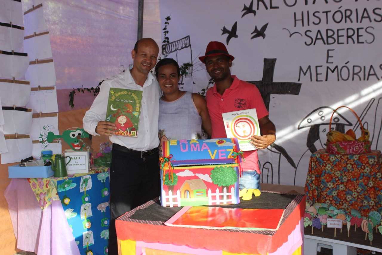 Feira Literária Camacan